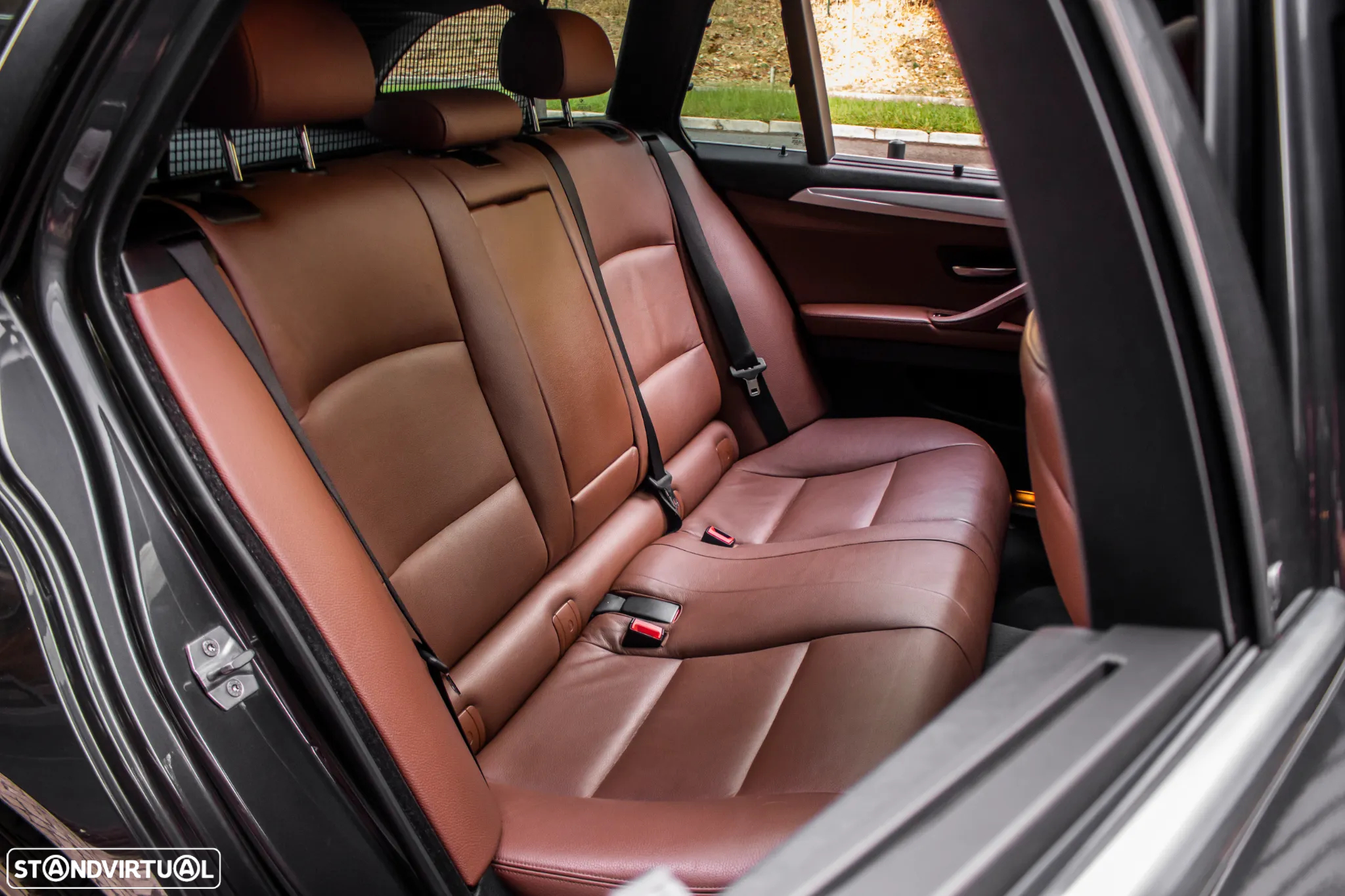BMW 520 i Pack M Auto - 35