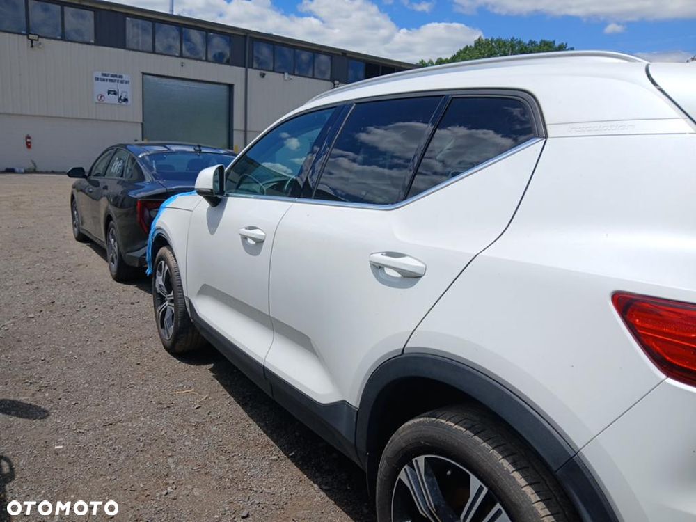 Volvo XC 40 T5 AWD Inscription - 12