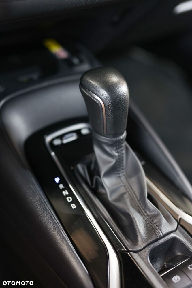 Toyota Corolla 1.8 Hybrid Comfort - 37