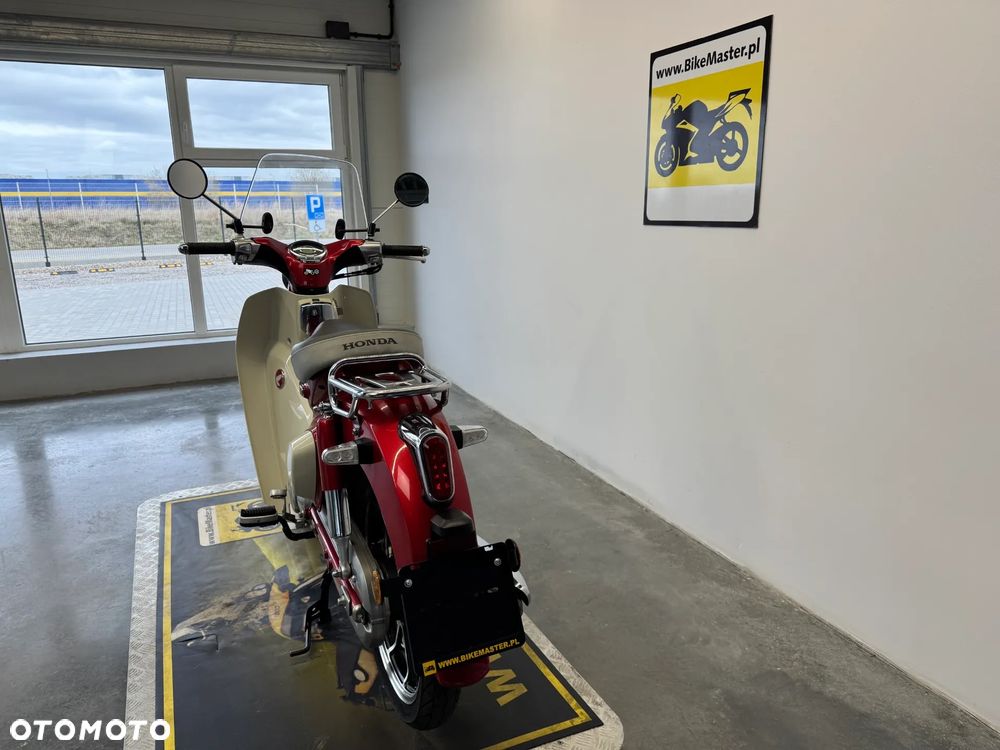 Honda Super Cub - 17