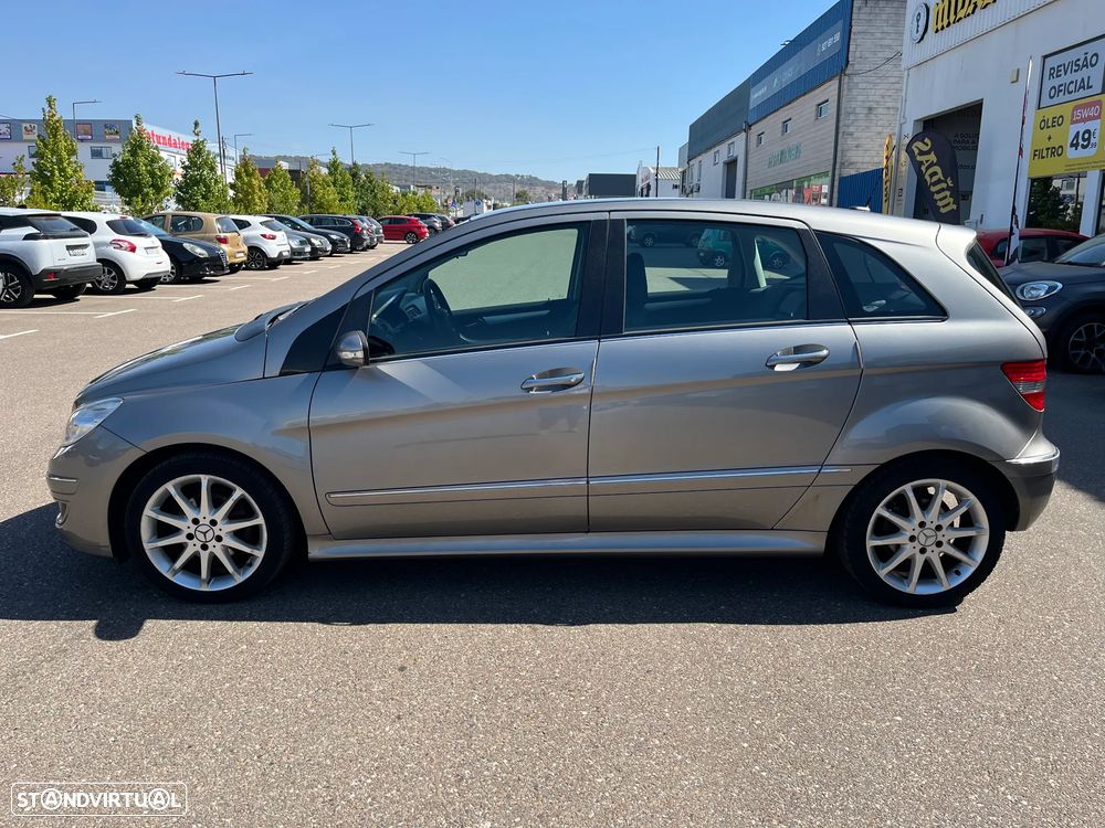 Mercedes-Benz B 150 Standard - 2
