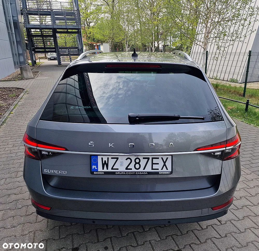 Skoda Superb 2.0 TDI SCR Style DSG - 5