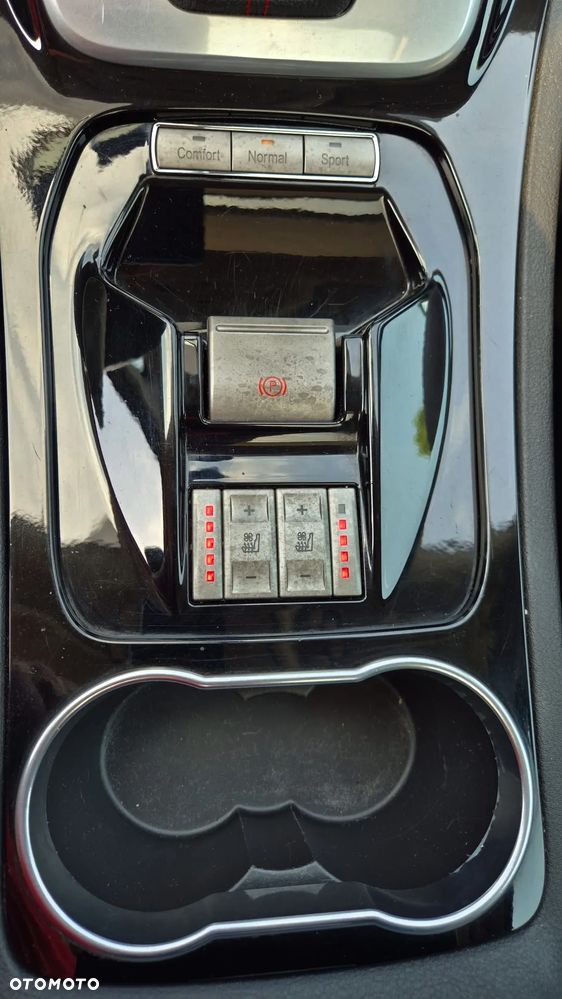 Ford S-Max - 26