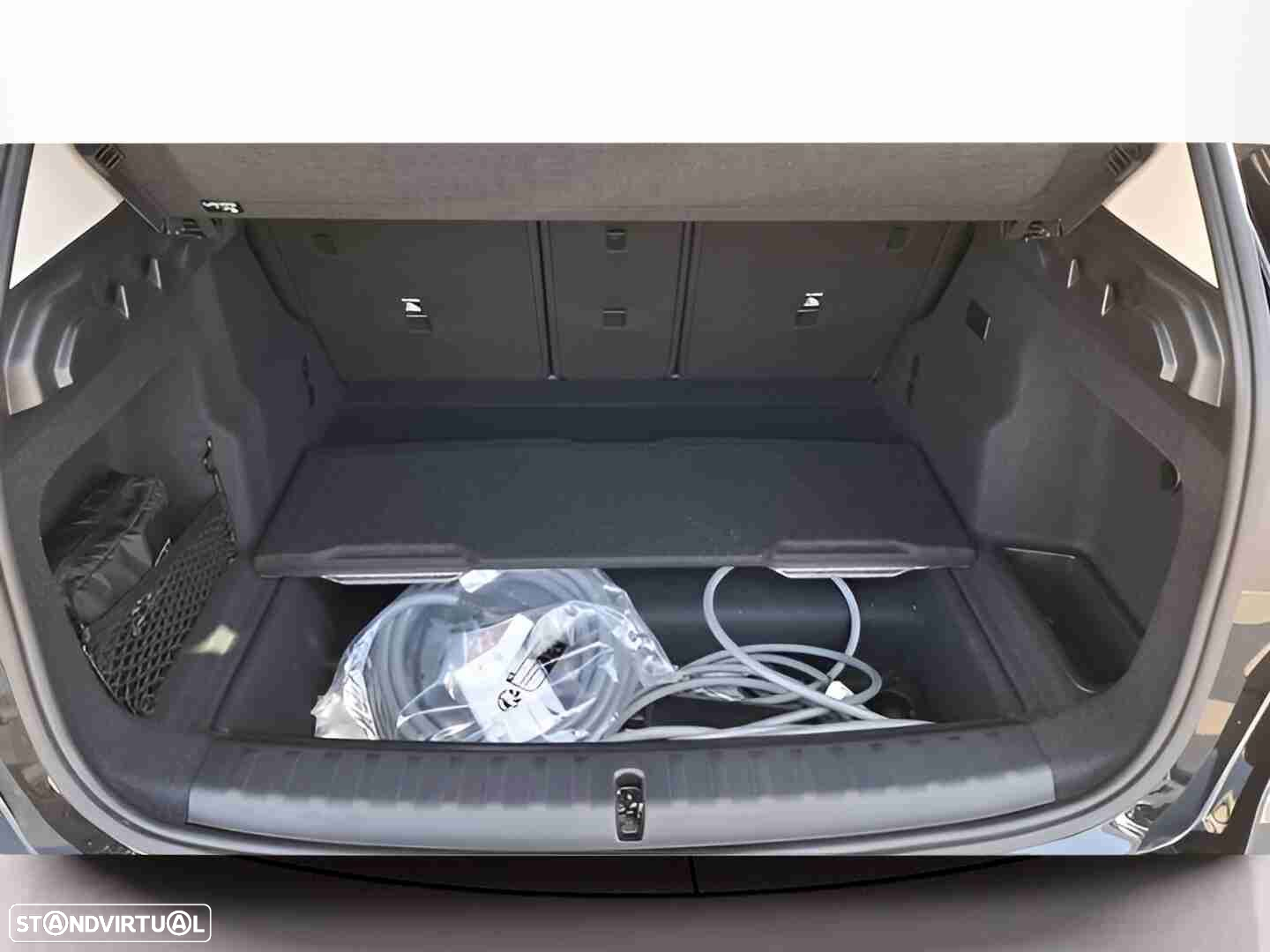 BMW iX1 xDrive30 - 8