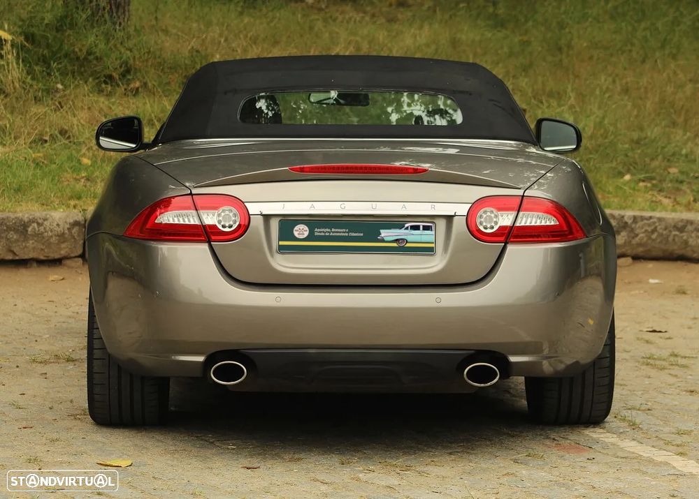 Jaguar XK - 25