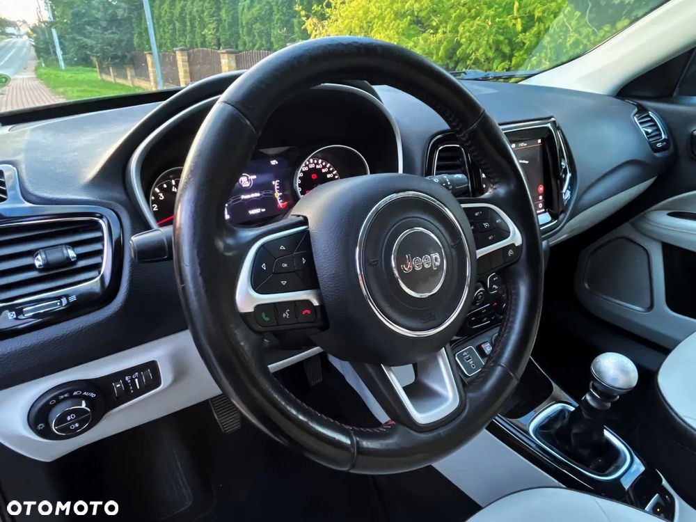 Jeep Compass 1.4 MultiAir Limited - 21