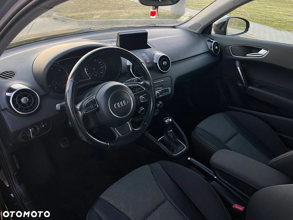 Audi A1 1.6 TDI Ambition - 12