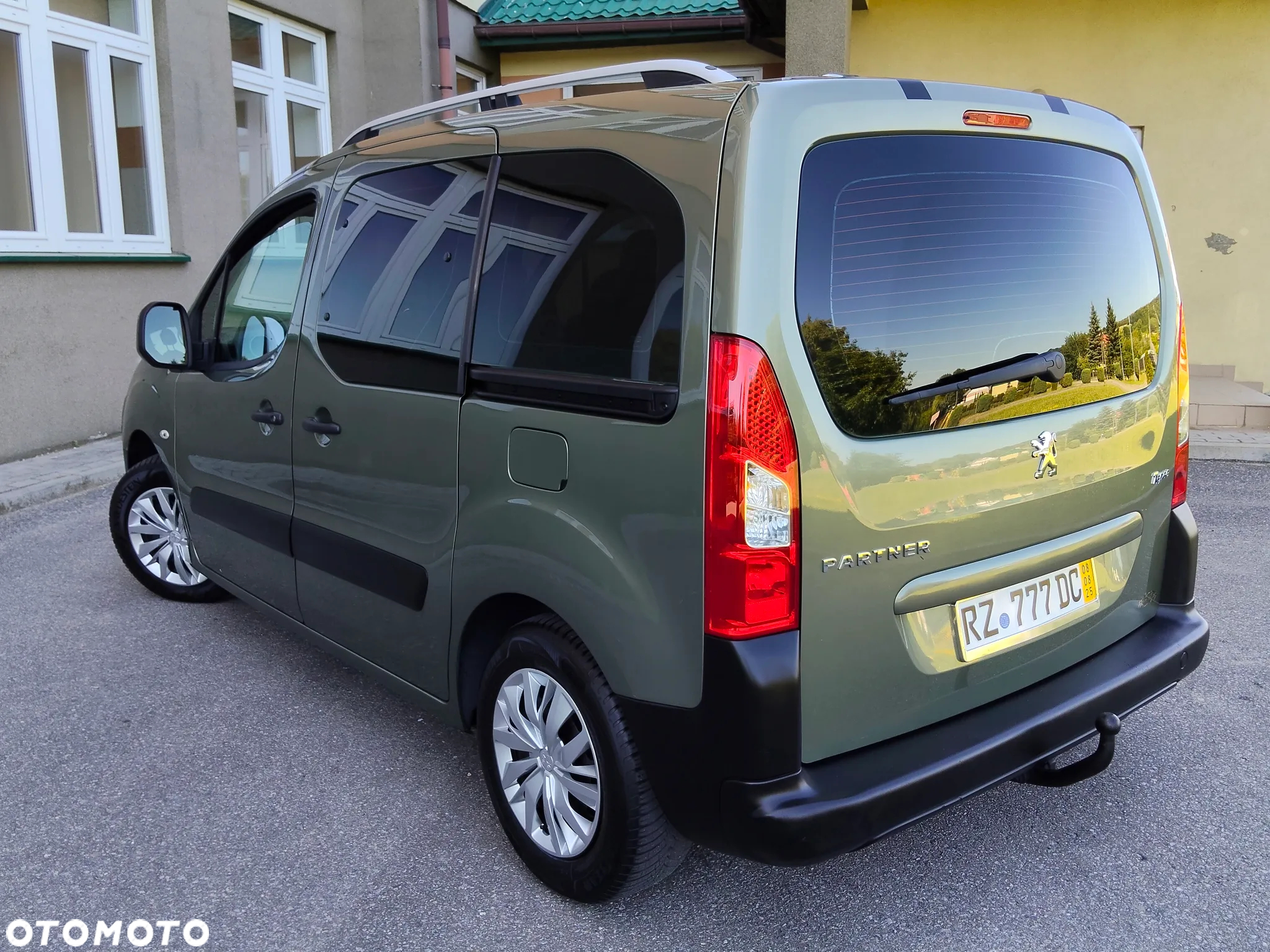 Peugeot Partner Tepee 90 Family - 13