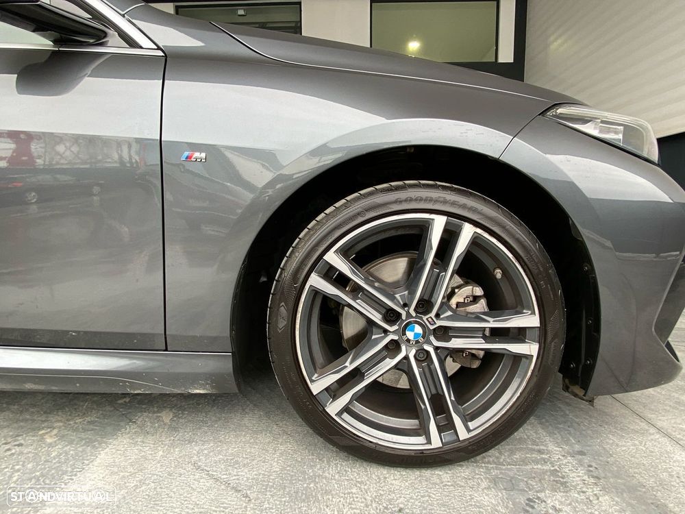 BMW 216 Gran Coupé - 17