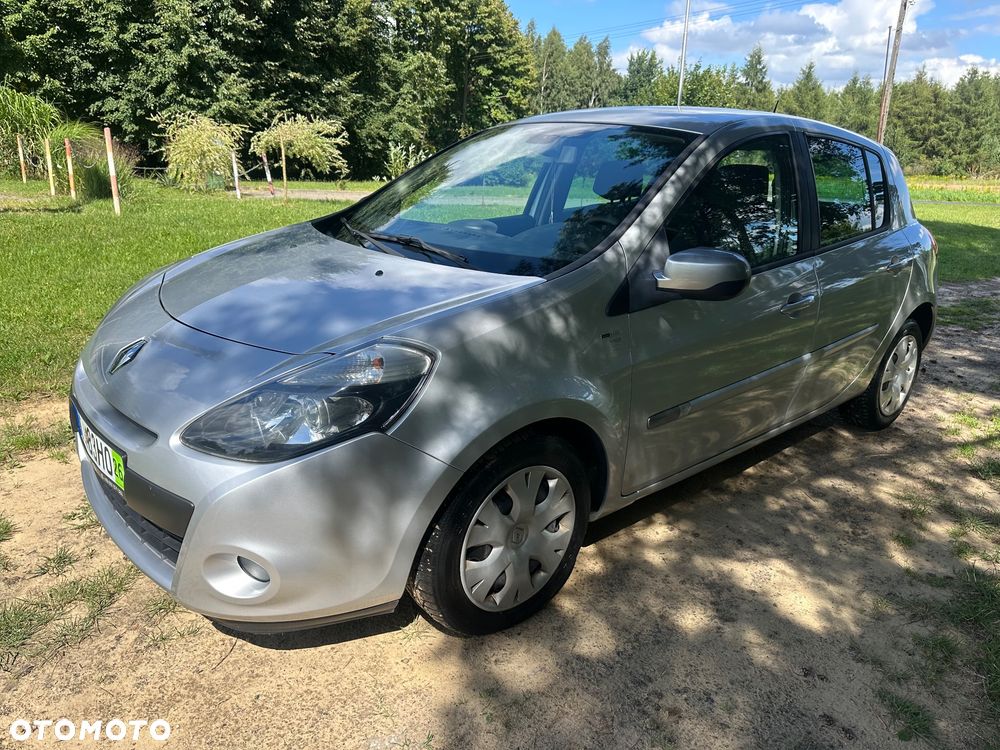 Renault Clio - 1