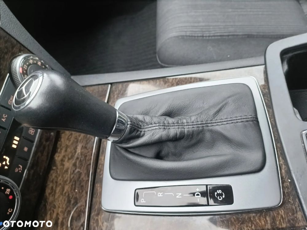 Mercedes-Benz Klasa C 200 CDI DPF Automatik Elegance - 18