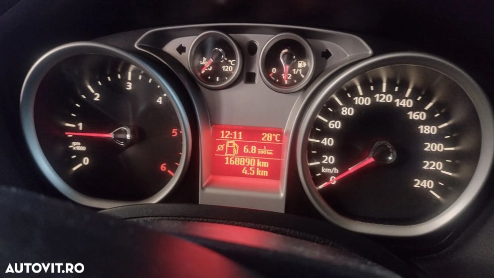 Ford Kuga 2.0 TDCi Trend - 3