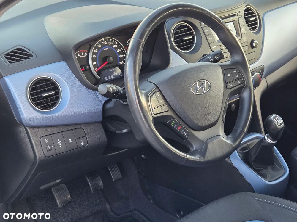Hyundai i10 1.2 Premium - 18