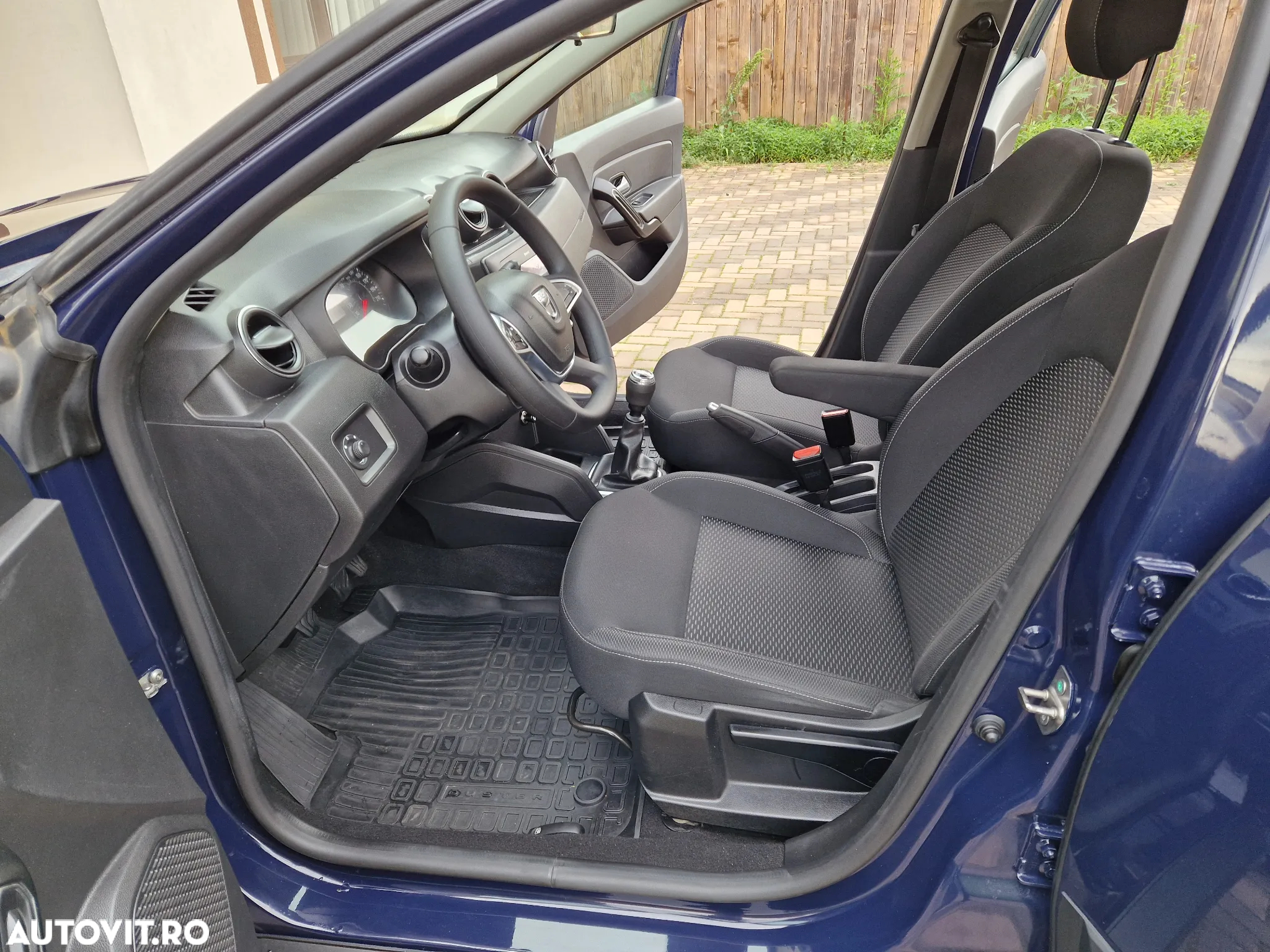 Dacia Duster 1.5 Blue dCi 4WD Comfort - 27