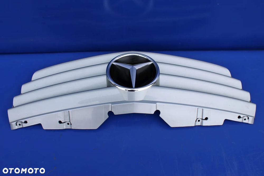 Oryginalny grill atrapa chłodnicy stan BDB OE Mercedes SL R230 W230 A2308800583 01-06r - 10