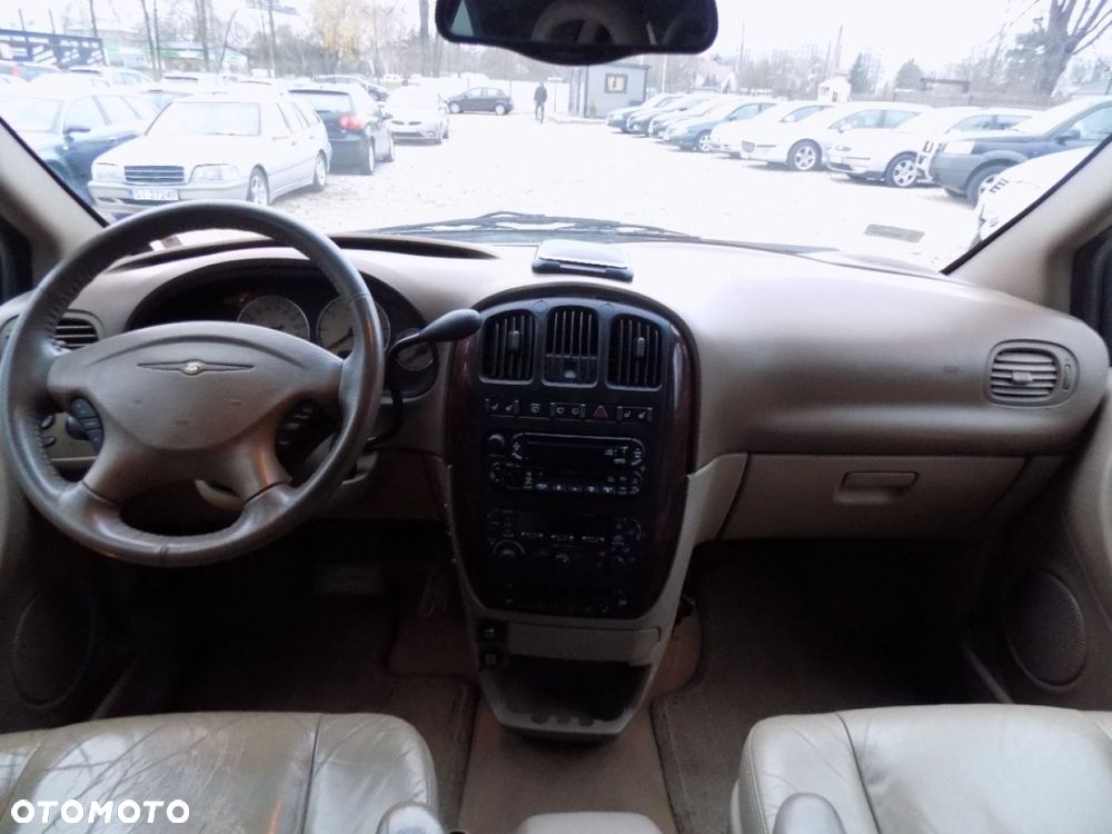 Chrysler Grand Voyager - 5