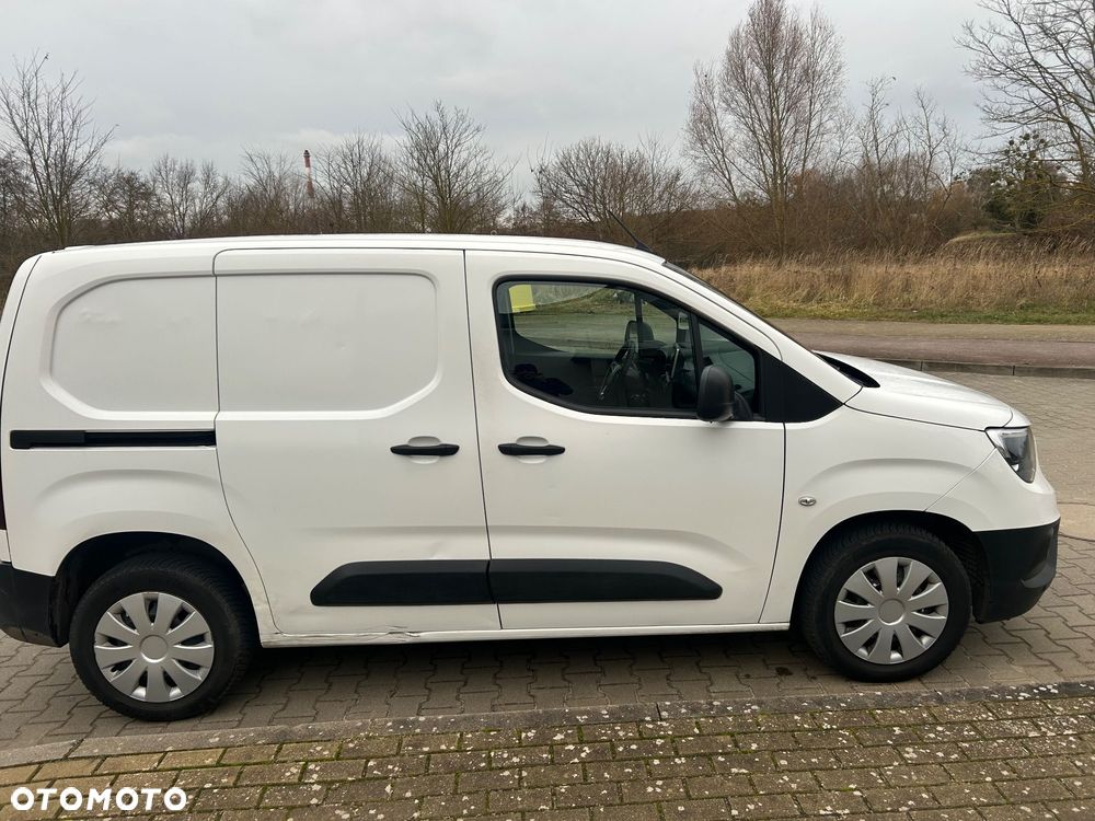 Opel Combo Cargo - 4