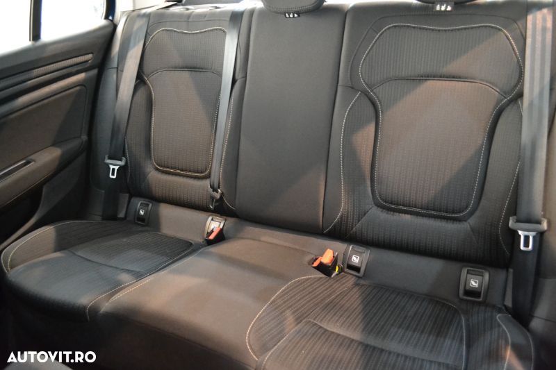 Renault Megane Blue dCi 116 Zen - 13