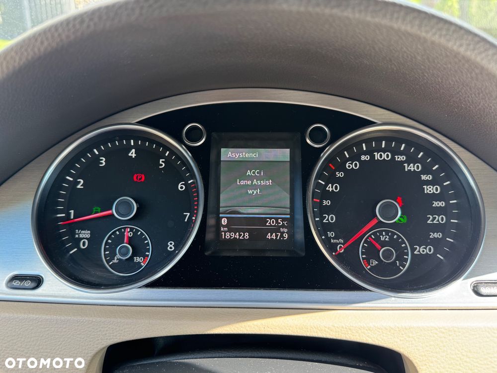 Volkswagen Passat 2.0 TSI Highline DSG - 10