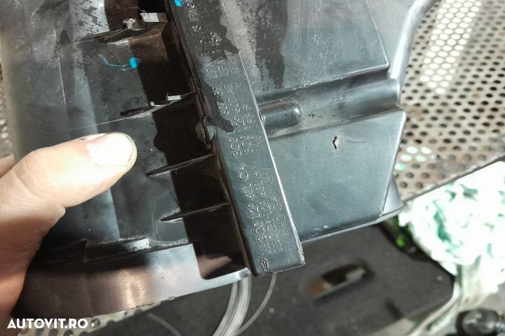 Carcasa filtru aer 1.6CAY 1K0183B 3C0129601CA Volkswagen VW Passat B6 - 4
