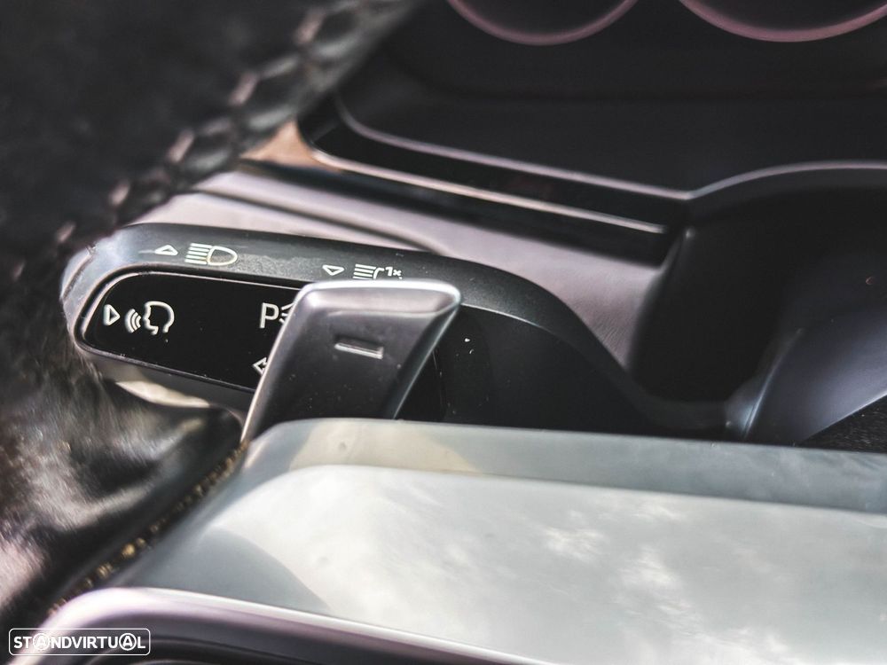 Porsche Cayenne Coupé E-Hybrid - 37