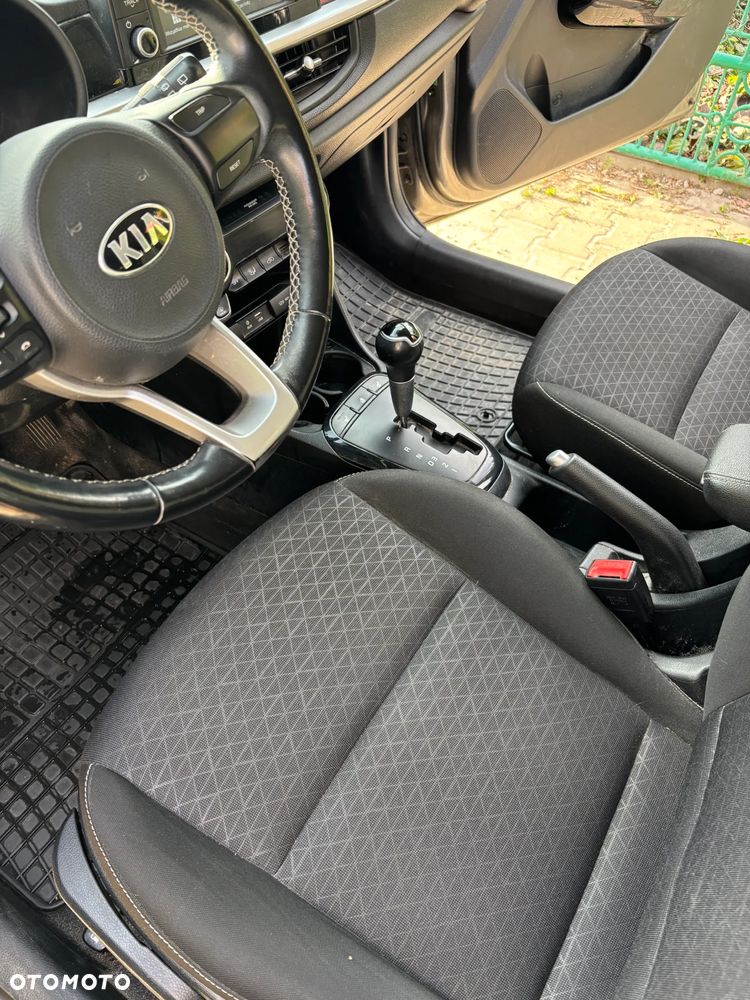 Kia Picanto 1.2 L - 10