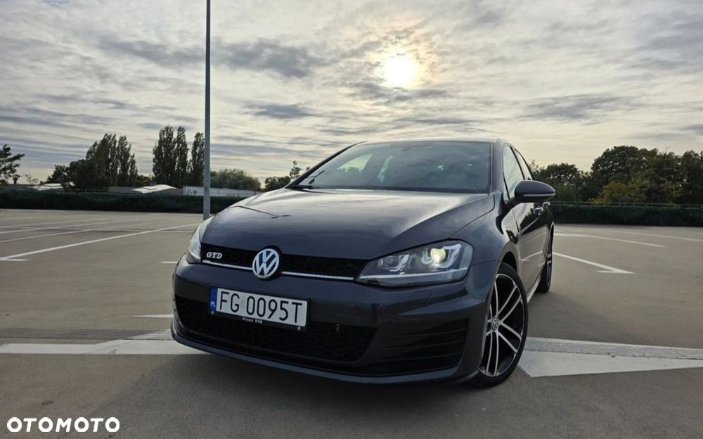 Volkswagen Golf 2.0 TDI BMT GTD - 18