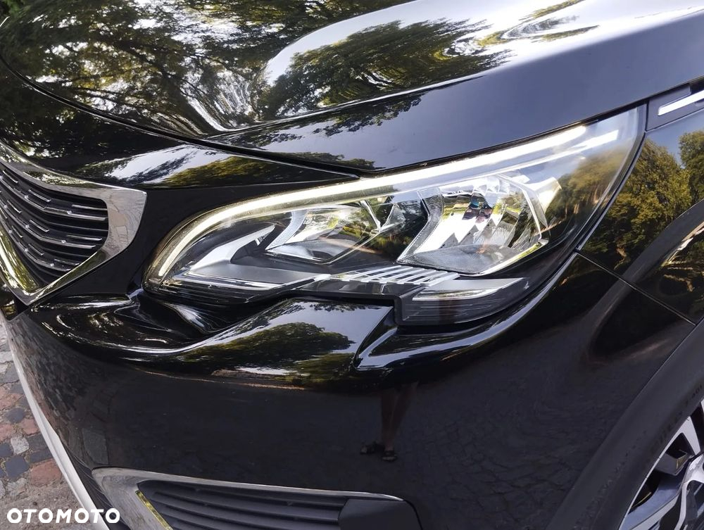 Peugeot 5008 1.5 BlueHDi Active S&S EAT8 - 8