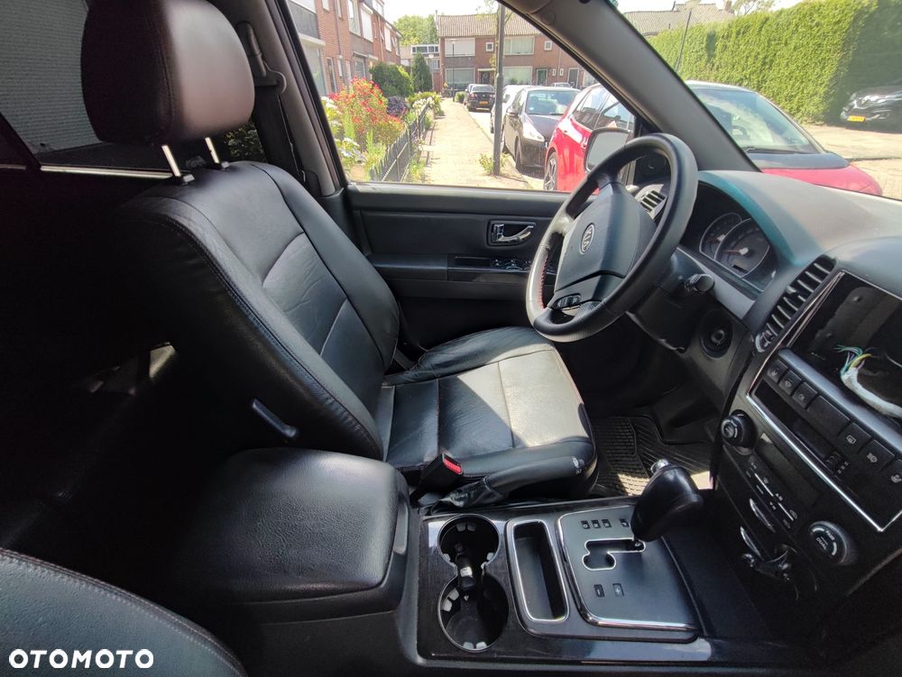 Kia Sorento - 4