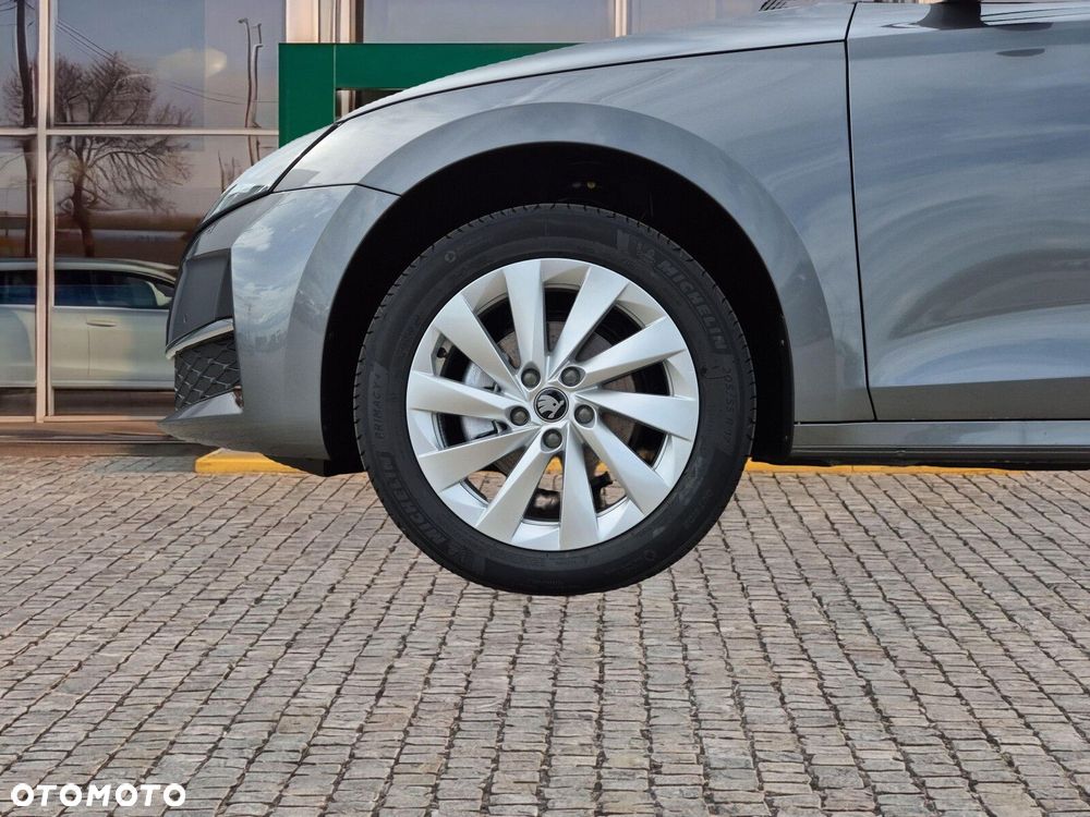 Skoda Octavia 1.5 TSI Drive Selection - 11