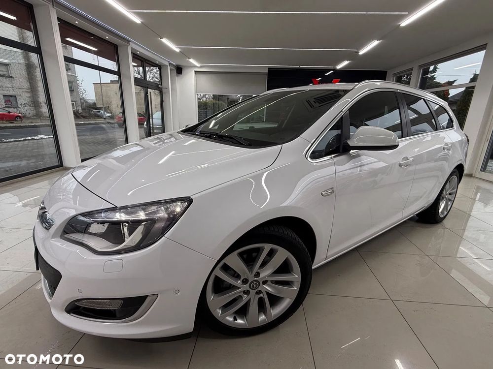 Opel Astra 1.6 CDTI Sport - 1