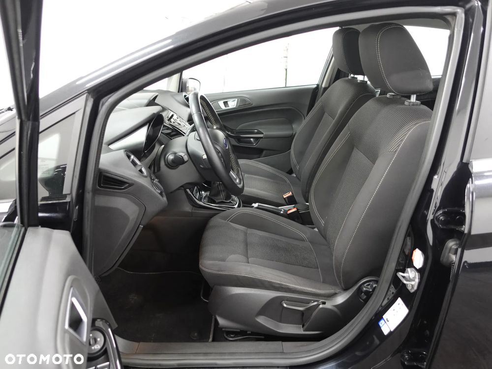 Ford Fiesta 1.5 TDCi Celebration - 21