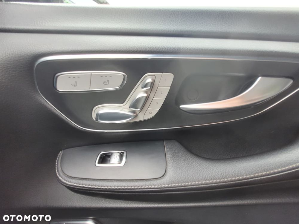Mercedes-Benz Klasa V 250 d 4-Matic Avantgarde 7G-Tronic (d³ugi) - 22