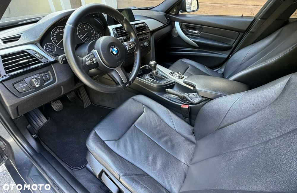 BMW Seria 3 - 12