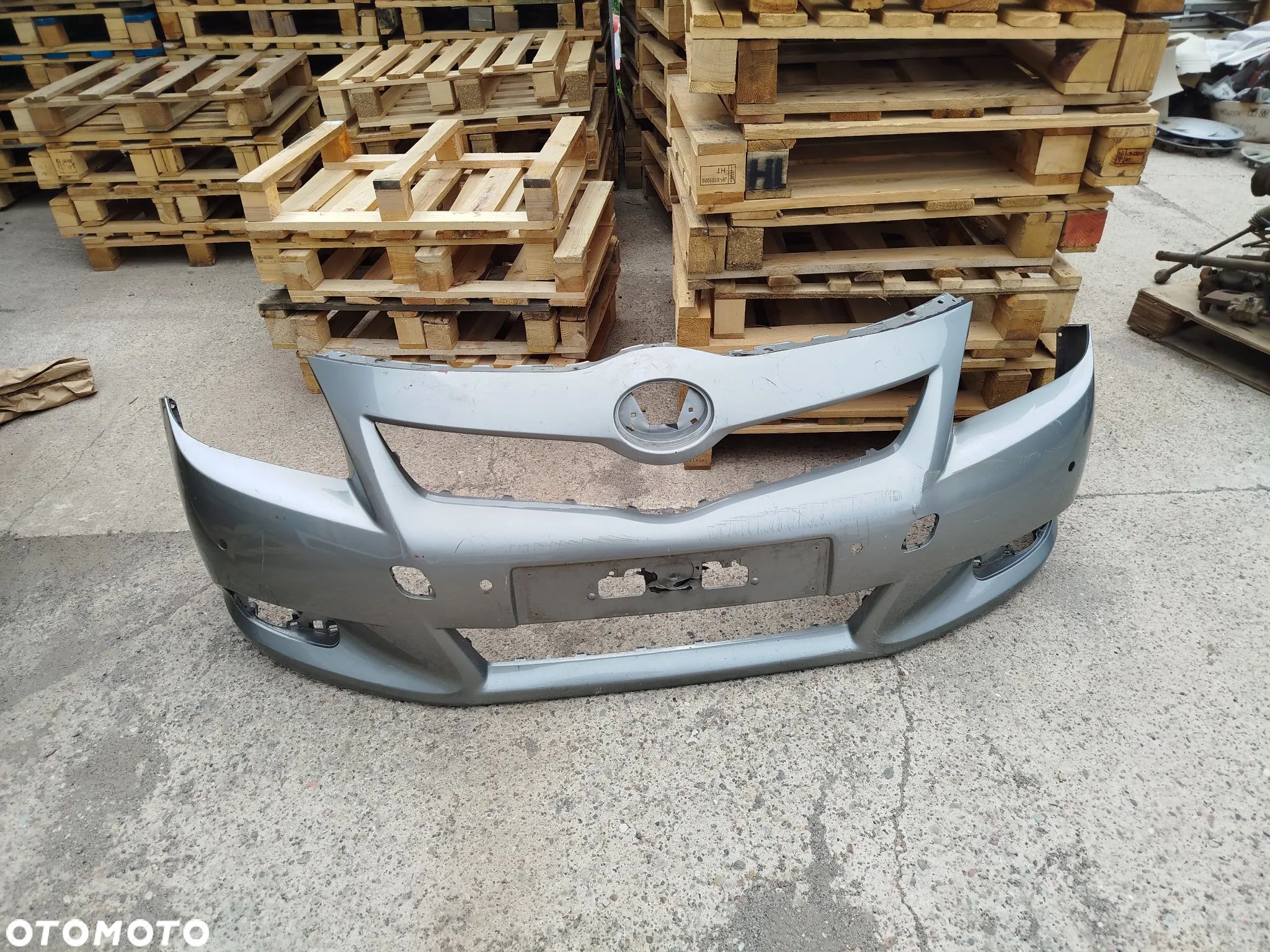 Toyota Corolla Verso zderzak przód przedni Mazowieckie - 1