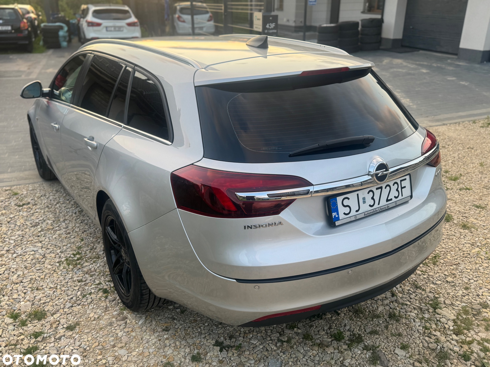 Opel Insignia 1.4 T Executive S&S - 11