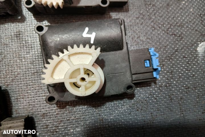 Motoras clapeta aeroterma 0132801369 4F0820511B 0132801369 4F0820511B - 6