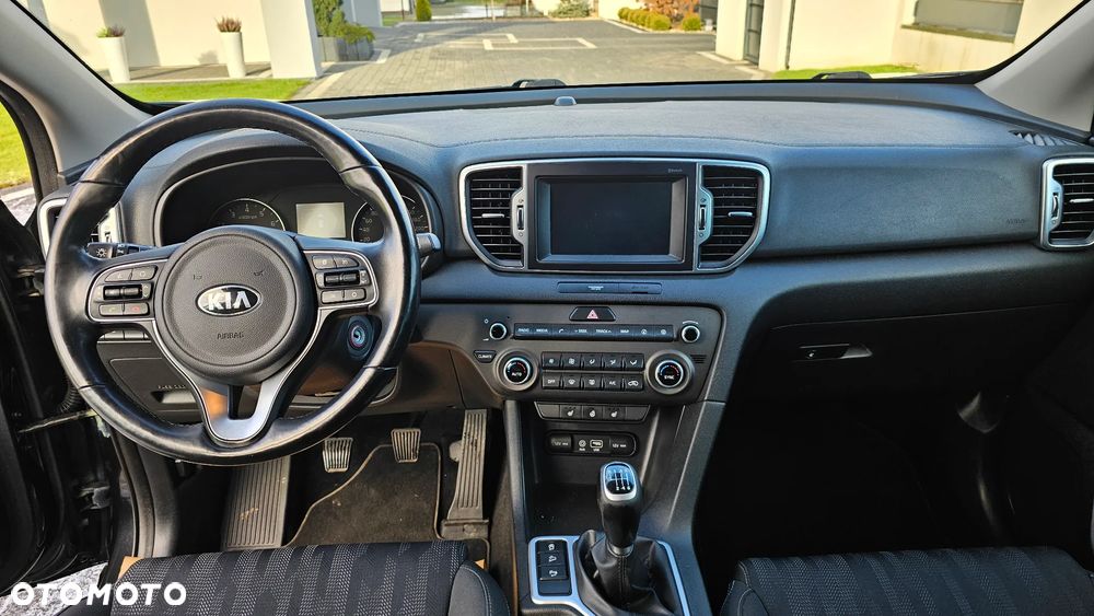 Kia Sportage 1.6 GDI 2WD Attract - 11