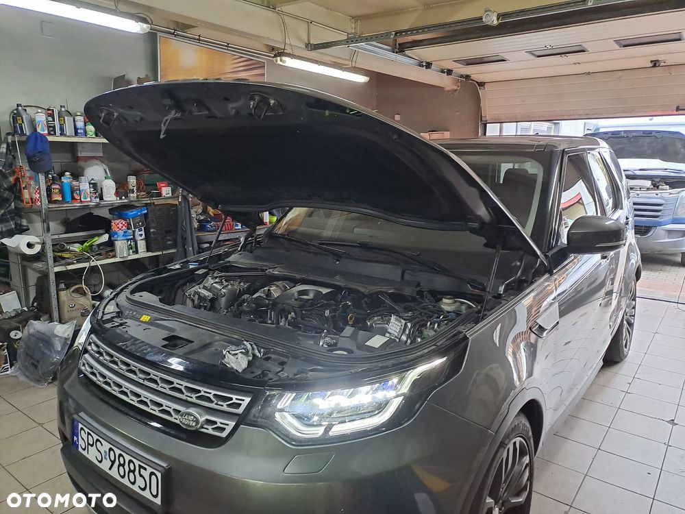 Land Rover Discovery 2.0 TD4 HSE Luxury - 31