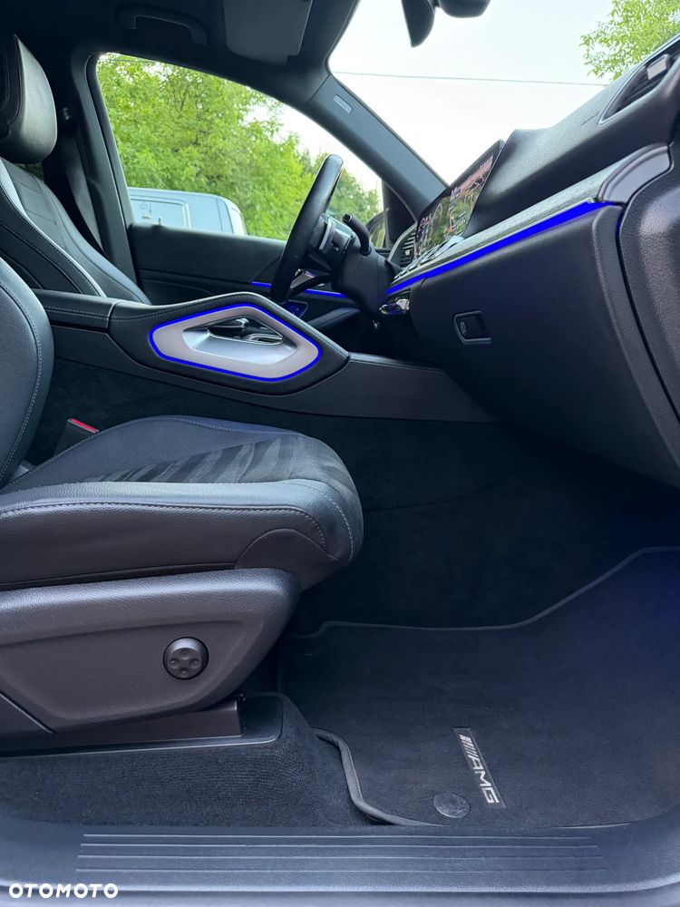 Mercedes-Benz GLE 300 d mHEV 4-Matic AMG Line - 37