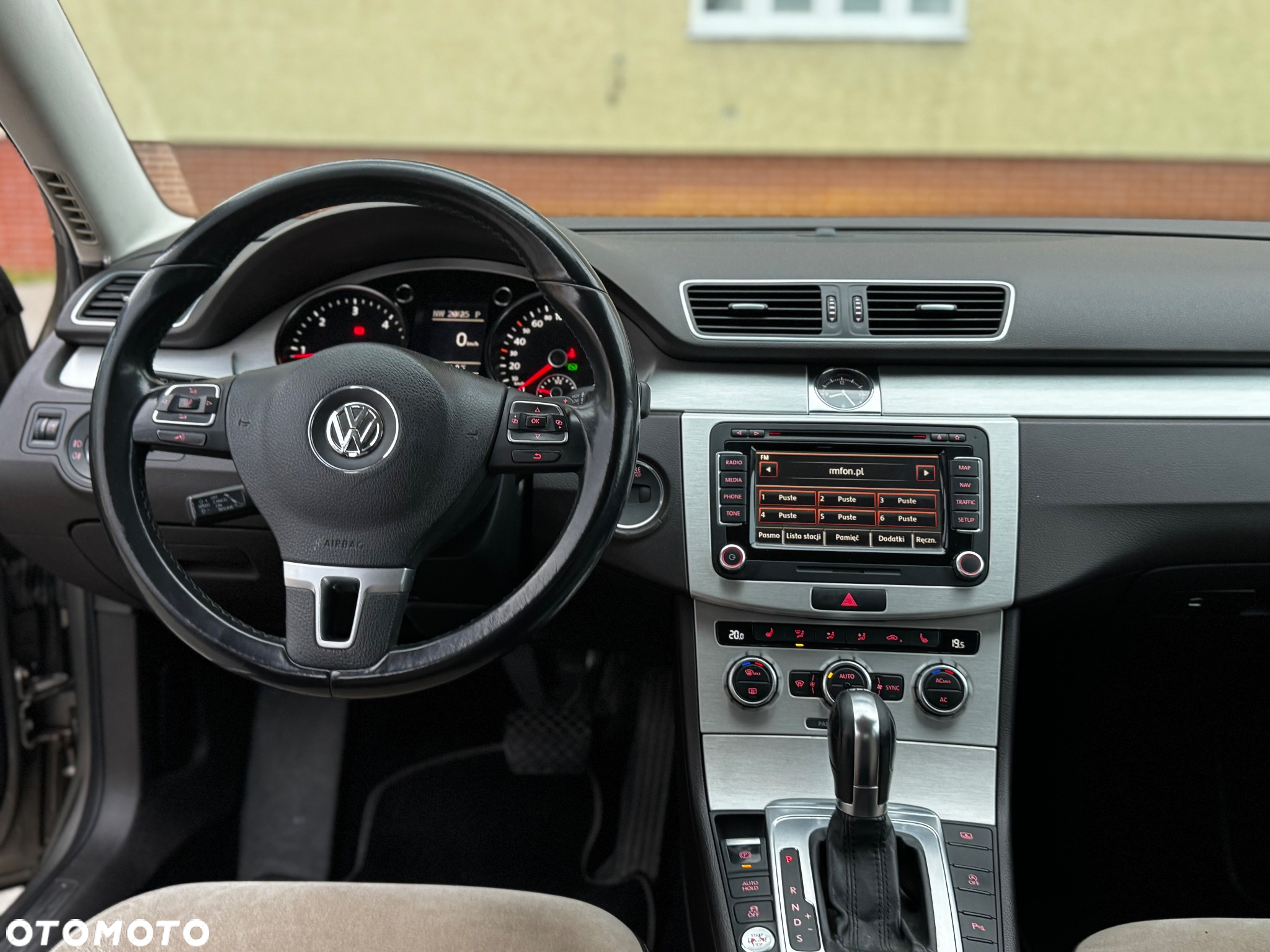 Volkswagen Passat 2.0 TDI Highline DSG - 7