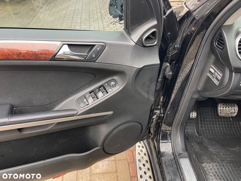 Mercedes-Benz ML - 34