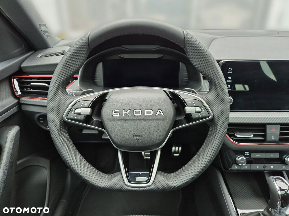 Skoda Kamiq 1.5 TSI Monte Carlo DSG - 38