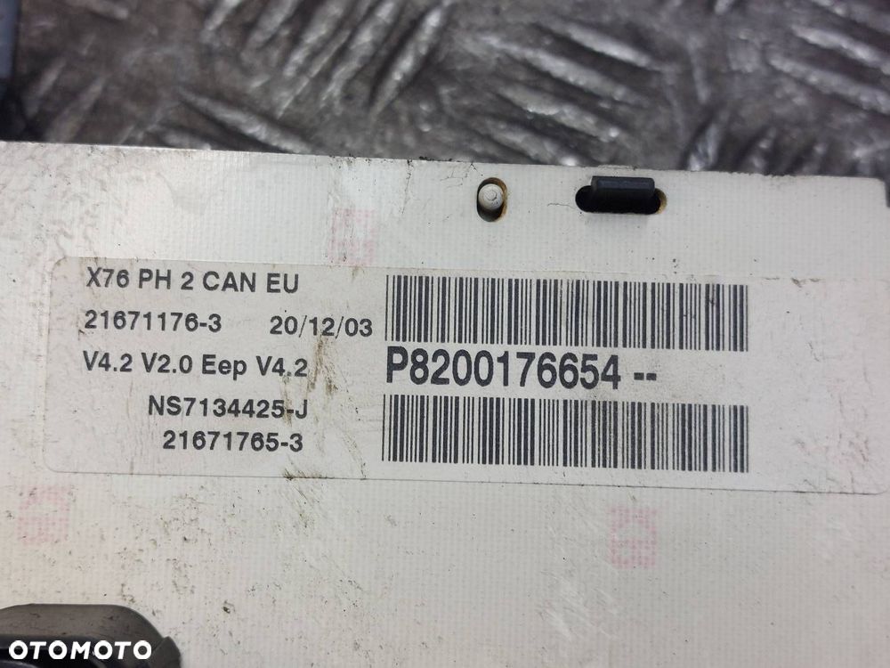 LICZNIK ZEGARY RENAULT KANGOO I FL 1.5 DCI 8200176654 ID: 239219 - 3