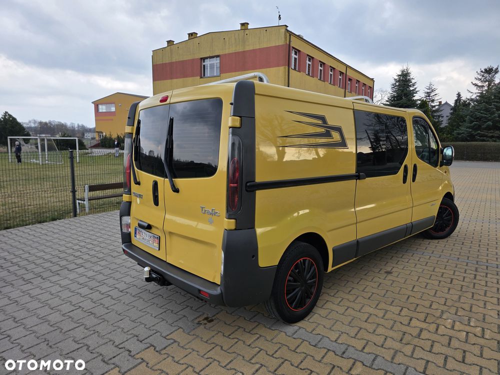 Opel Vivaro - 6