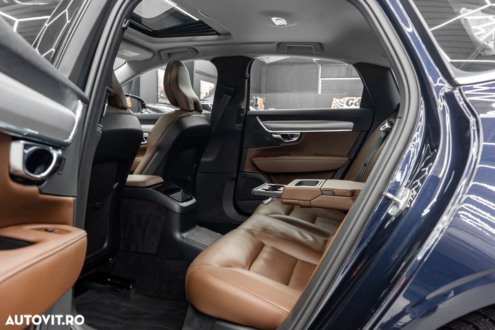 Volvo S90 T8 Twin Engine AWD Geartronic Momentum - 18