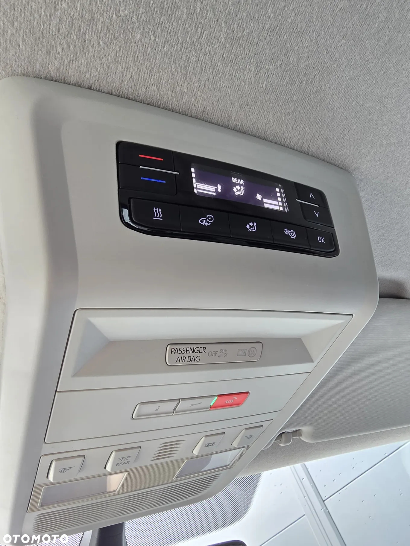 Volkswagen Transporter Kombi T6.1 TDI L2H1 DSG - 17
