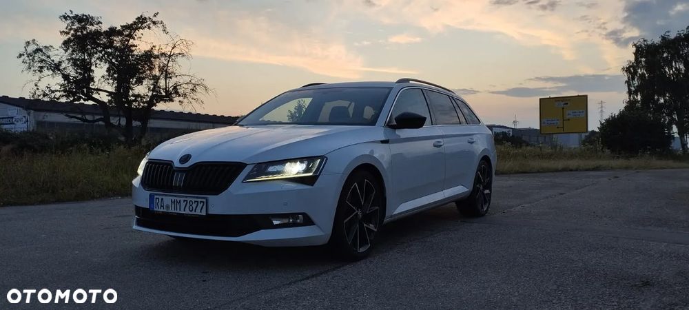Skoda Superb 2.0 TDI Ambition DSG - 27