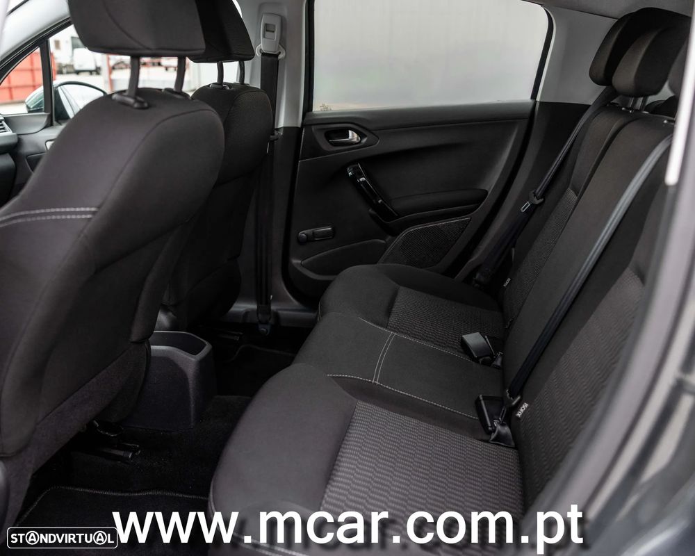 Peugeot 208 1.2 VTi Active - 12