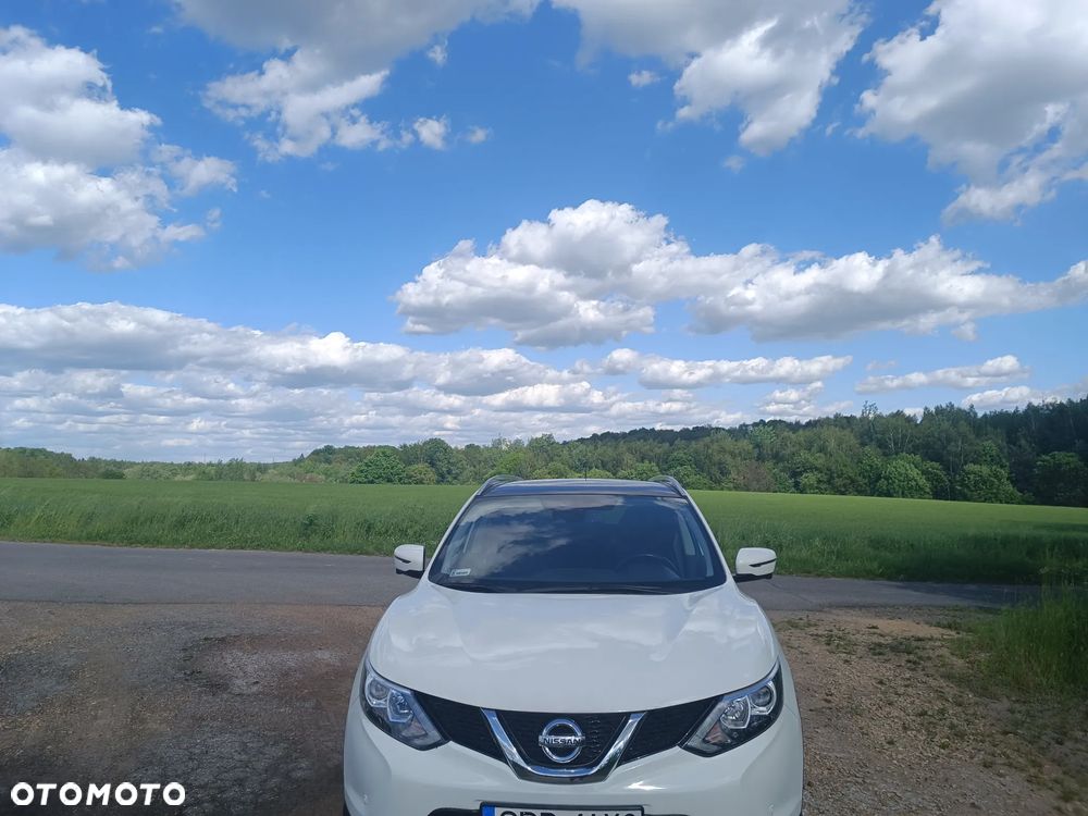 Nissan Qashqai 1.2 DIG-T N-Connecta EU6 - 2